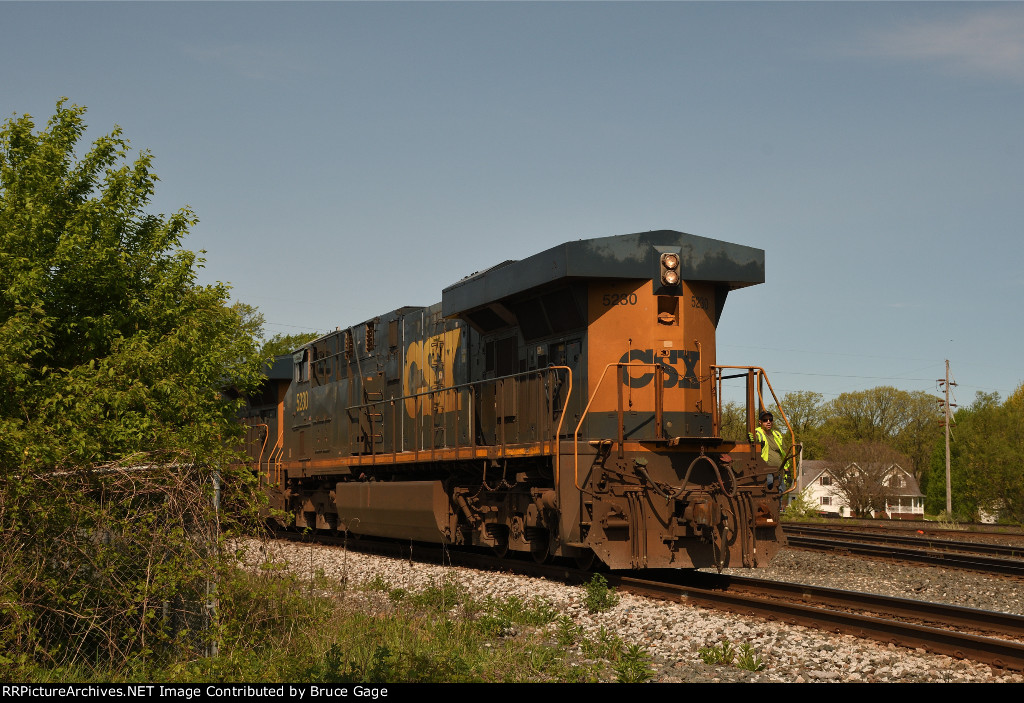 CSX 5230